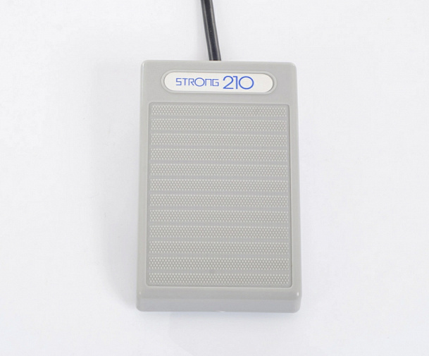 FORTE 200a/F100 aIII - бесщеточный микромотор с наконечником F100 aIII, педаль с регулировкой скорости наконечника, 50000 об/мин